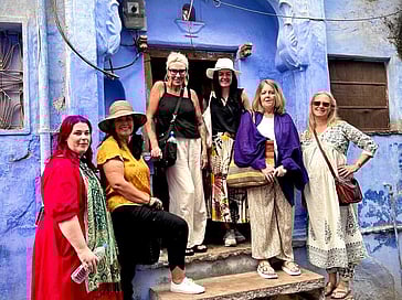 Travel Tours in India - enjoying local the culture