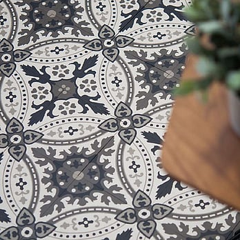 Winckelmans Decorated Tile Cambridge Tiles