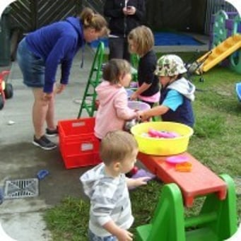 Sprouts play group kids