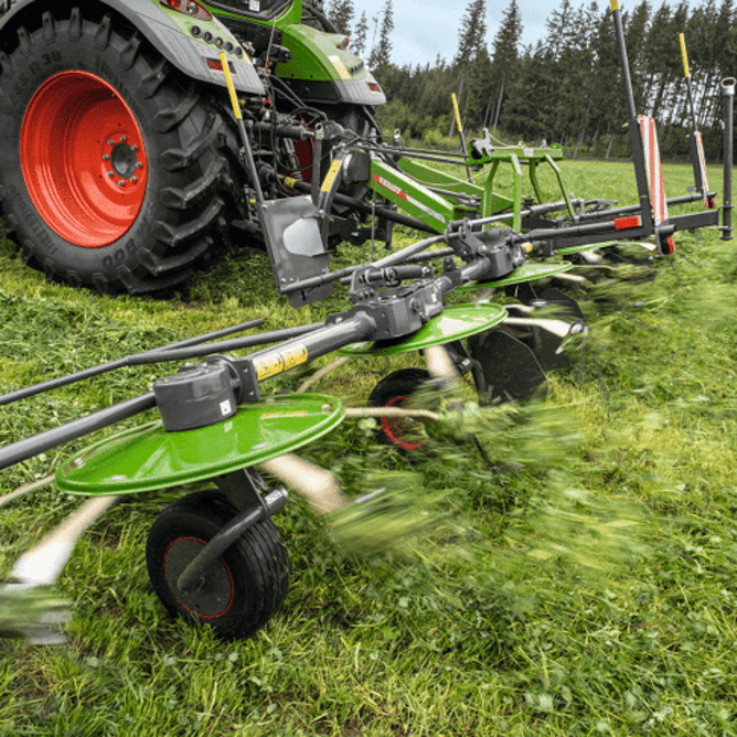Fendt Twister Tedder 