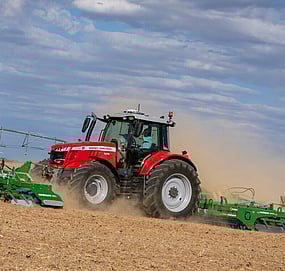 Massey Ferguson 7700S