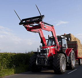 Massey Ferguson 7600S