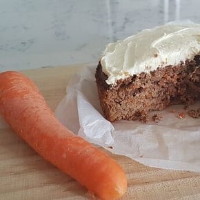 Low carb carrot cake