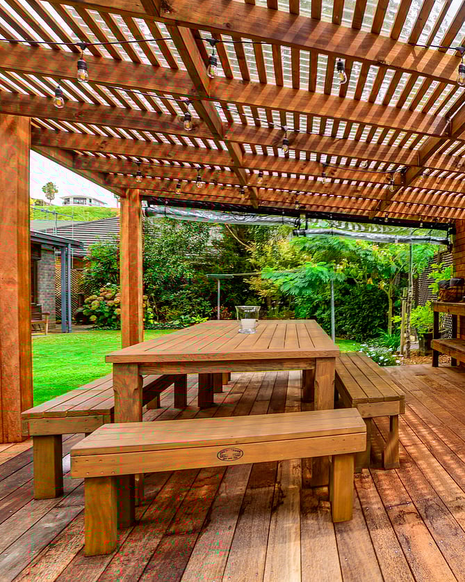 Pergola Building, Louvre Installation Cambridge
