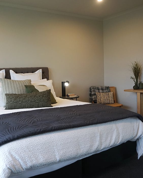 Image of guest super king bedroom at Titoki House in Cambridge. Luxury Bed & breakfast accommodation. New Zealand.