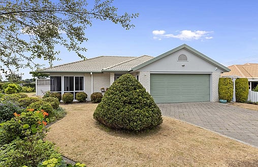 SOLD: 4 Golden Heights - Ohauiti