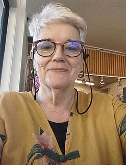 Sue -  Owner of Wide Backs