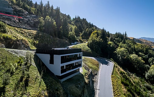 The Bunker House Queenstown | Build This Projects 01