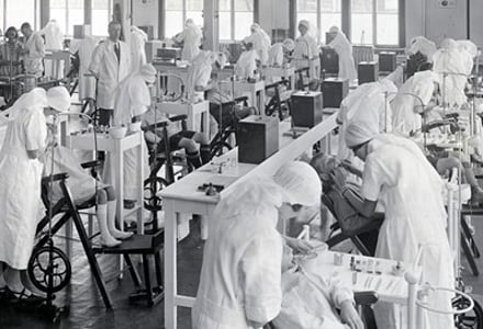 Dental Nurse Students in Clinic, 1926. Early Period [of Dental School] [Archives Reference: ABKI 667 W4078 1/] Archives New Zealand, The Department of Internal Affairs Te Tari Taiwhenua