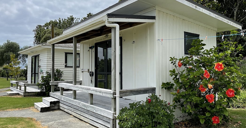 Cabin Accommodation on Spacious Grounds