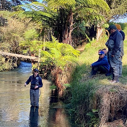 Ollie Bassett czech nymphing school