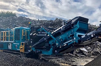 Alt text powerscreen trakpactor 260sr impact crusher for sale