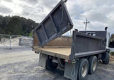 Truck tail gate repairs