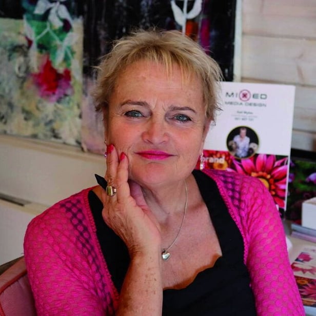 photo of gail mylne from mixed media design