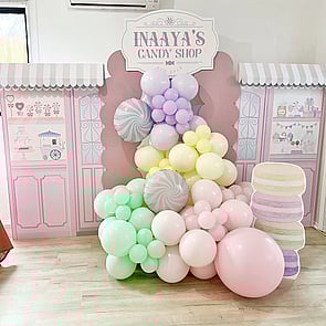 PASTEL CANDY SHOP - Pastels, macaroons and a featured candy shop need I say more!