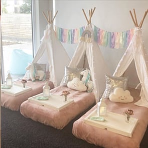 UNICORN DREAMS - Prepare yourself for a magical slumber with this unicorn theme.  Soft pastel colours and rainbows make this package a favourite.