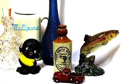 Collectables and retro items at Rotorua Antiques and Collectables