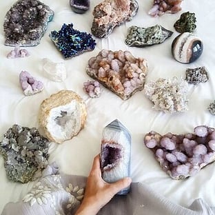 CLEANSING YOUR CRYSTALS BLOG 