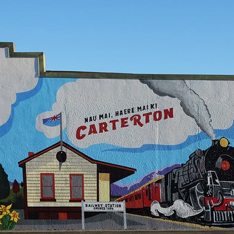 History mural in Carterton