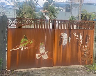 Double Gate, Stanmore Bay