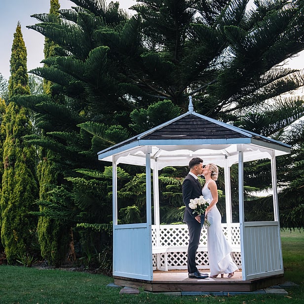 Markovina Estate Pergoda Ceremony