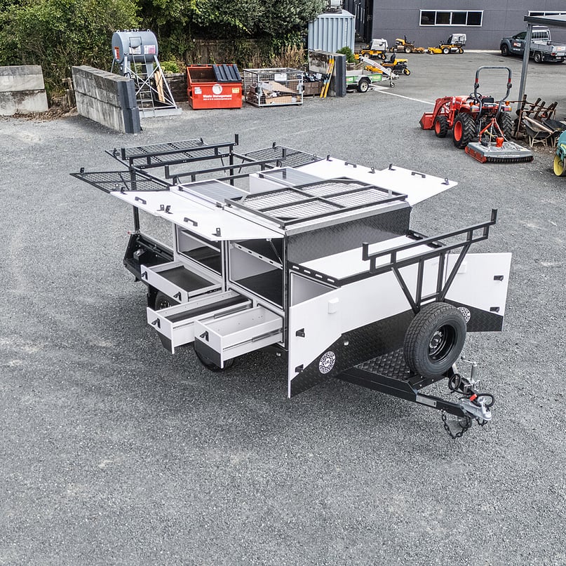 Wide-opening doors and practical layouts give you quick access to the tools you need, without unloading half your trailer.