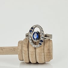Ring, blue sapphires and diamonds