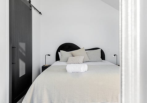 Single Bed - Lakefront Unit Accommodation Taupo New Zealand