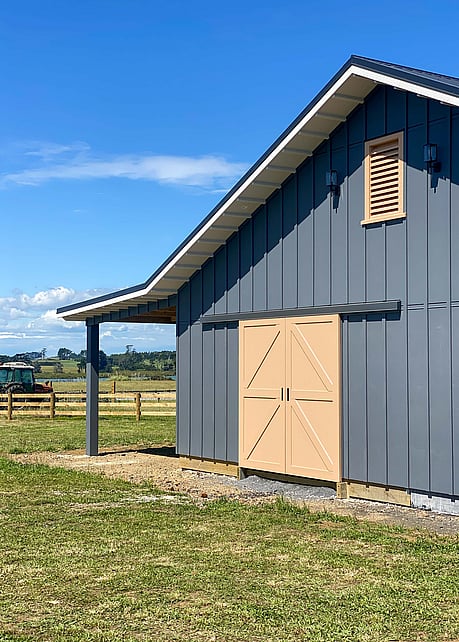 Barn breezeway to feed and storage rooms