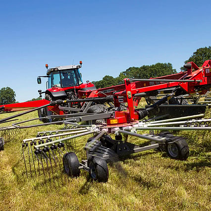 Massey Ferguson Rakes