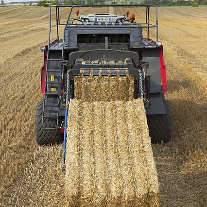 Massey Ferguson 2200 Baler