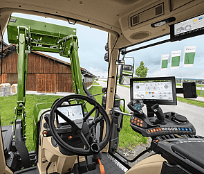 Fendt 300 Vario 