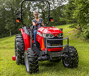 Massey Ferguson 8700 Tractor