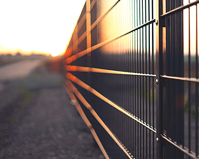 Wellington Temporary Fence Hire & Sales. Price & Service Guarantee. Commercial + Residential + Special Event Fencing Solutions. Swimming Pool + Dog run temporary or semi-permanent fencing.