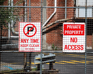 Wellington Temporary Fence Hire & Sales. Price & Service Guarantee. Commercial + Residential + Special Event Fencing Solutions. Swimming Pool + Dog run temporary or semi-permanent fencing.