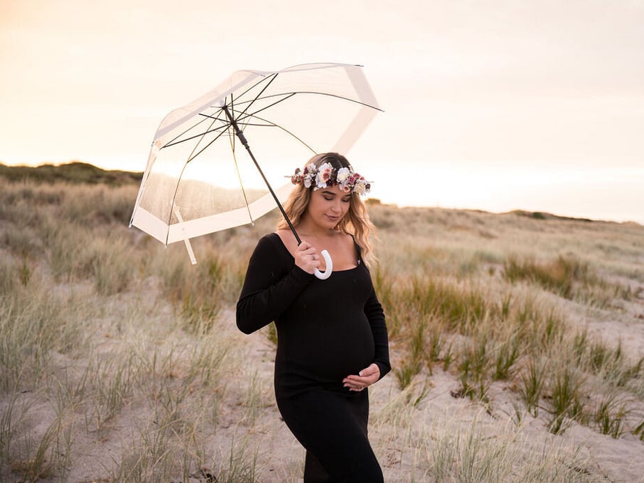 Tauranga Maternity Photographer.  Papamoa Maternity Photography.  Pregnancy Photos.