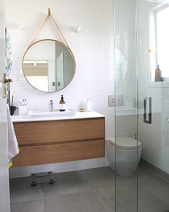 Ensuite renovation Three Kings - image 4