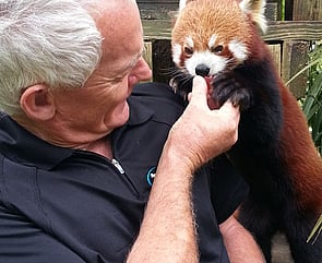 Andrew Gore, Global Veterinary Services staff