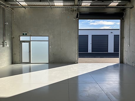 95 Sqm Unit inside