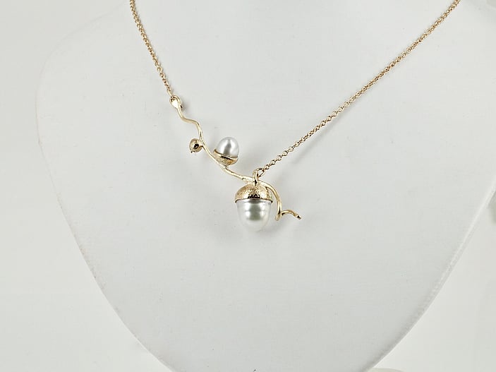 gold acorn necklace