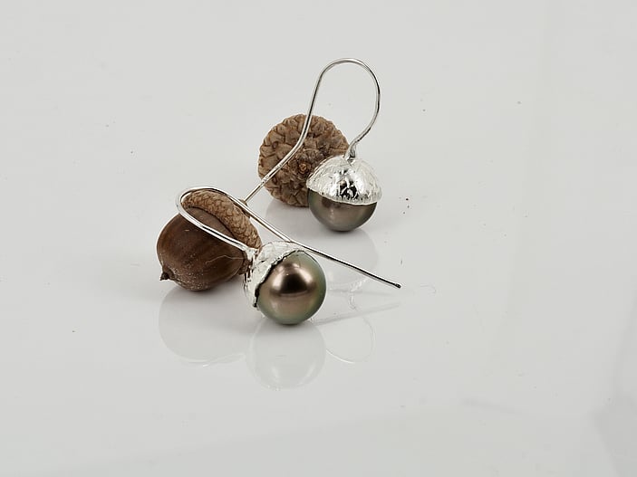 Acorn earrings