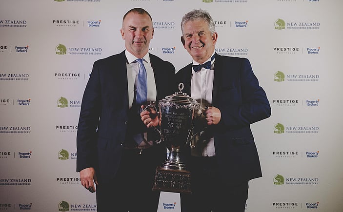 2025 winner Steve Davis (right) pictured with Entain AU & NZ's Sam Moncur
