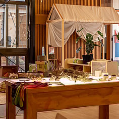 Light play table | natural resources