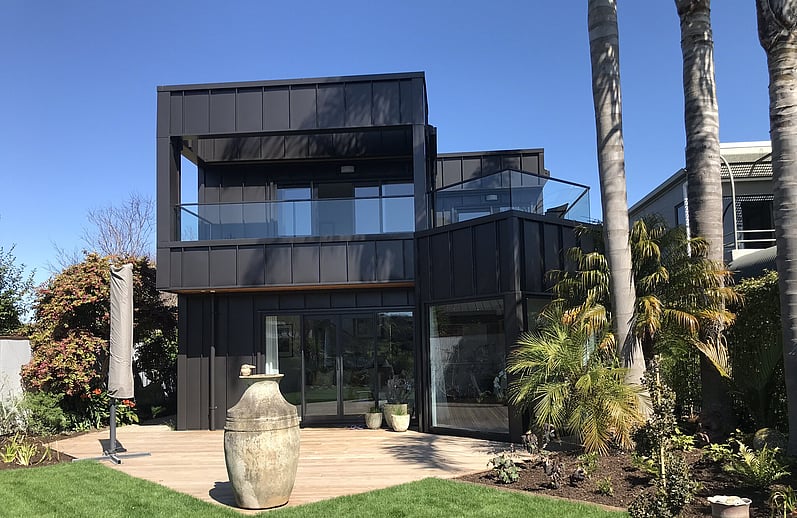 Second-storey or roof-lift extensions