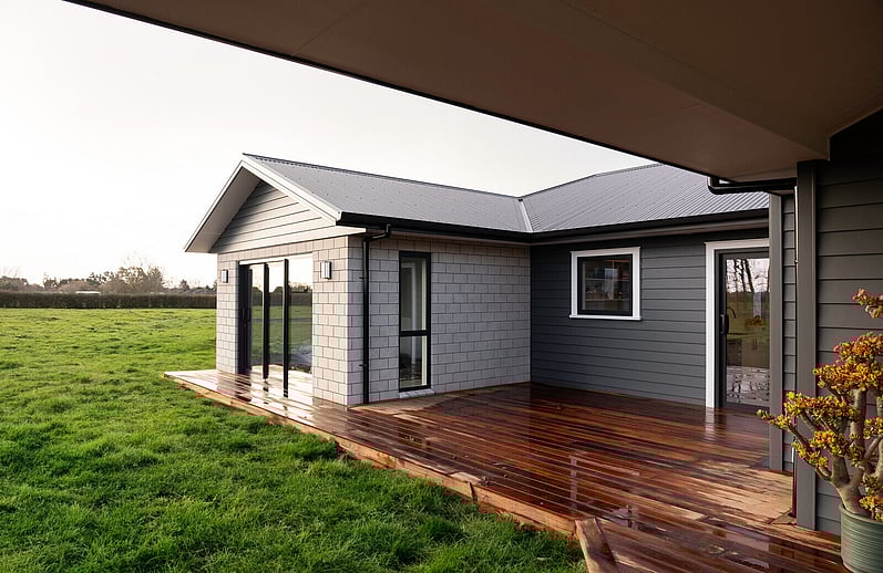 Re-cladding & re-roofing