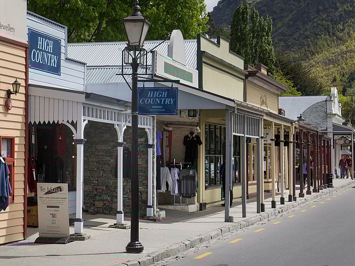 Arrowtown shops