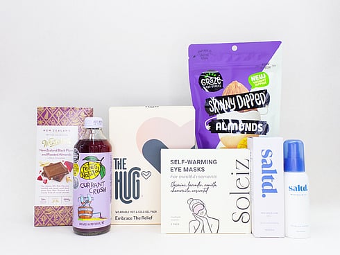 BEAUTIFUL NZ PRODUCTS, HEAT PACK AND EYE MASKS WITH CHOCOLATE TREATS