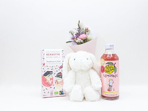 CUTE LITTLE NZ DESIGNED TEDDY, DRINK, CHOCOLATE  AND FLOWERS