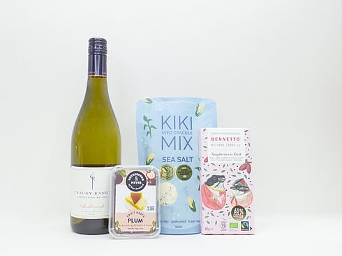 NZ wine-themed relaxation box with gourmet snacks 