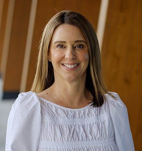 Amy van Garderen - Communications Advisor